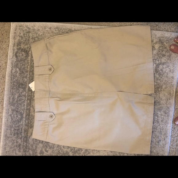 Tommy Hilfigler Skirt - Picture 1 of 4